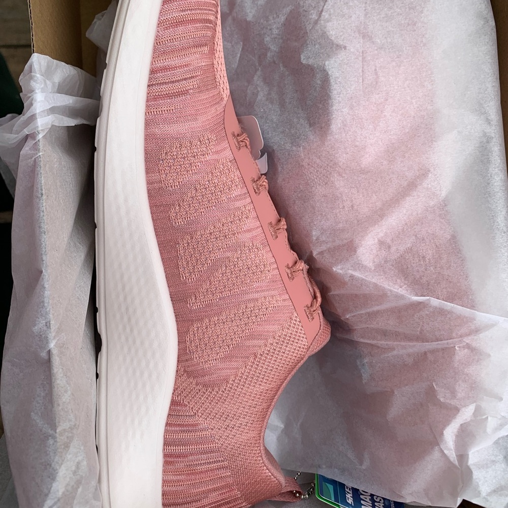 Skechers Women's Dark Rose Knit Sneakers